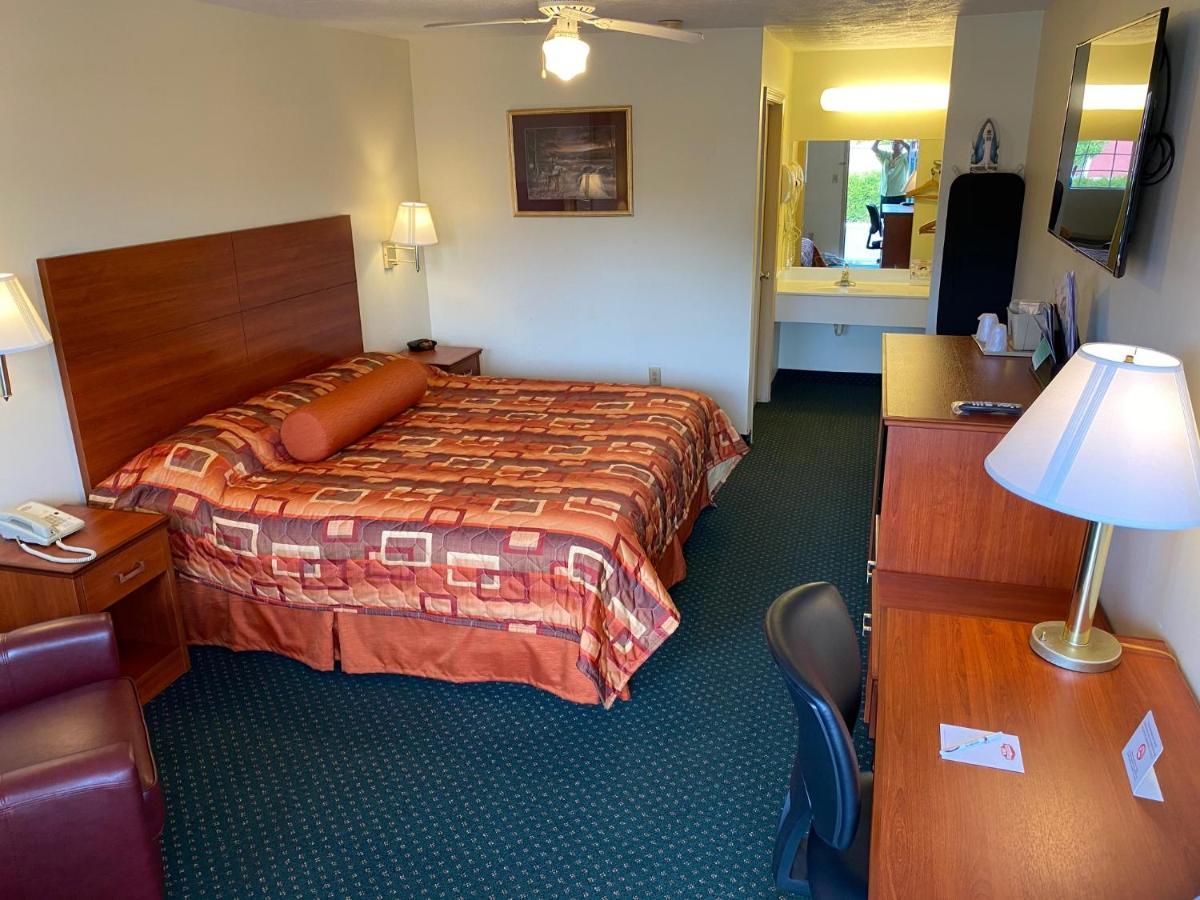 Country Hearth Inn-Union City Dış mekan fotoğraf