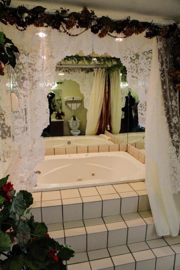 Country Hearth Inn-Union City Oda fotoğraf