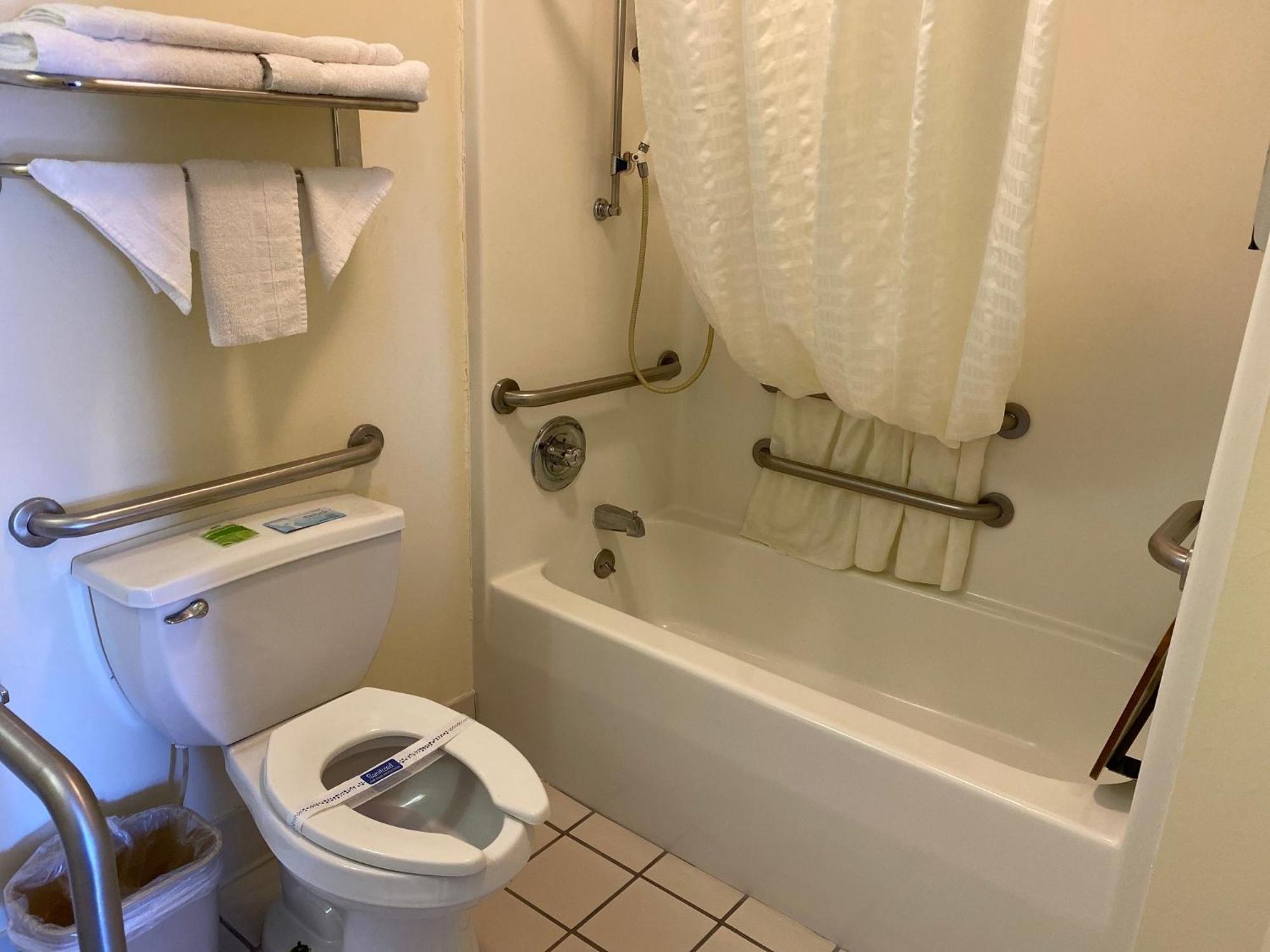 Country Hearth Inn-Union City Oda fotoğraf