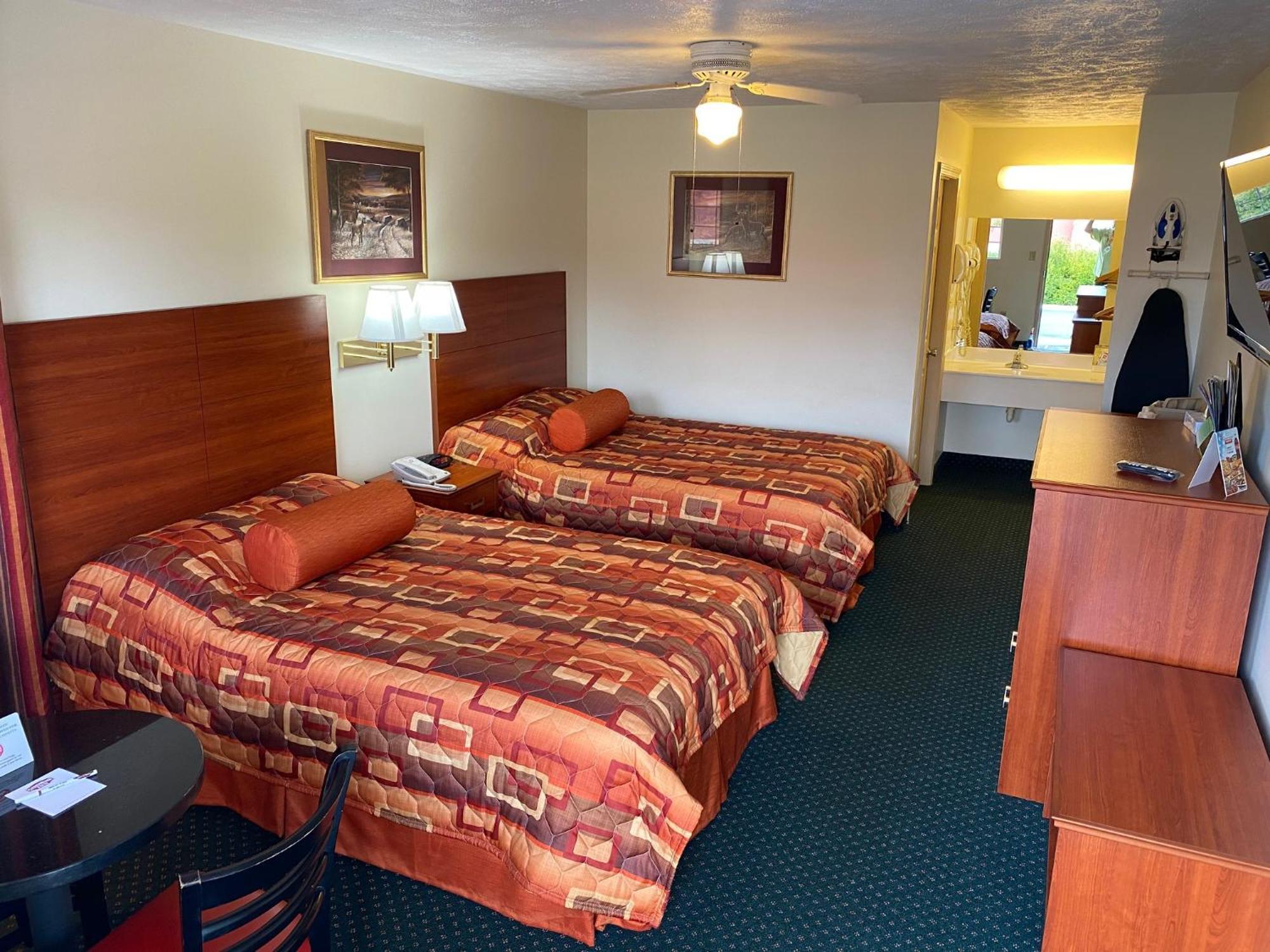 Country Hearth Inn-Union City Oda fotoğraf