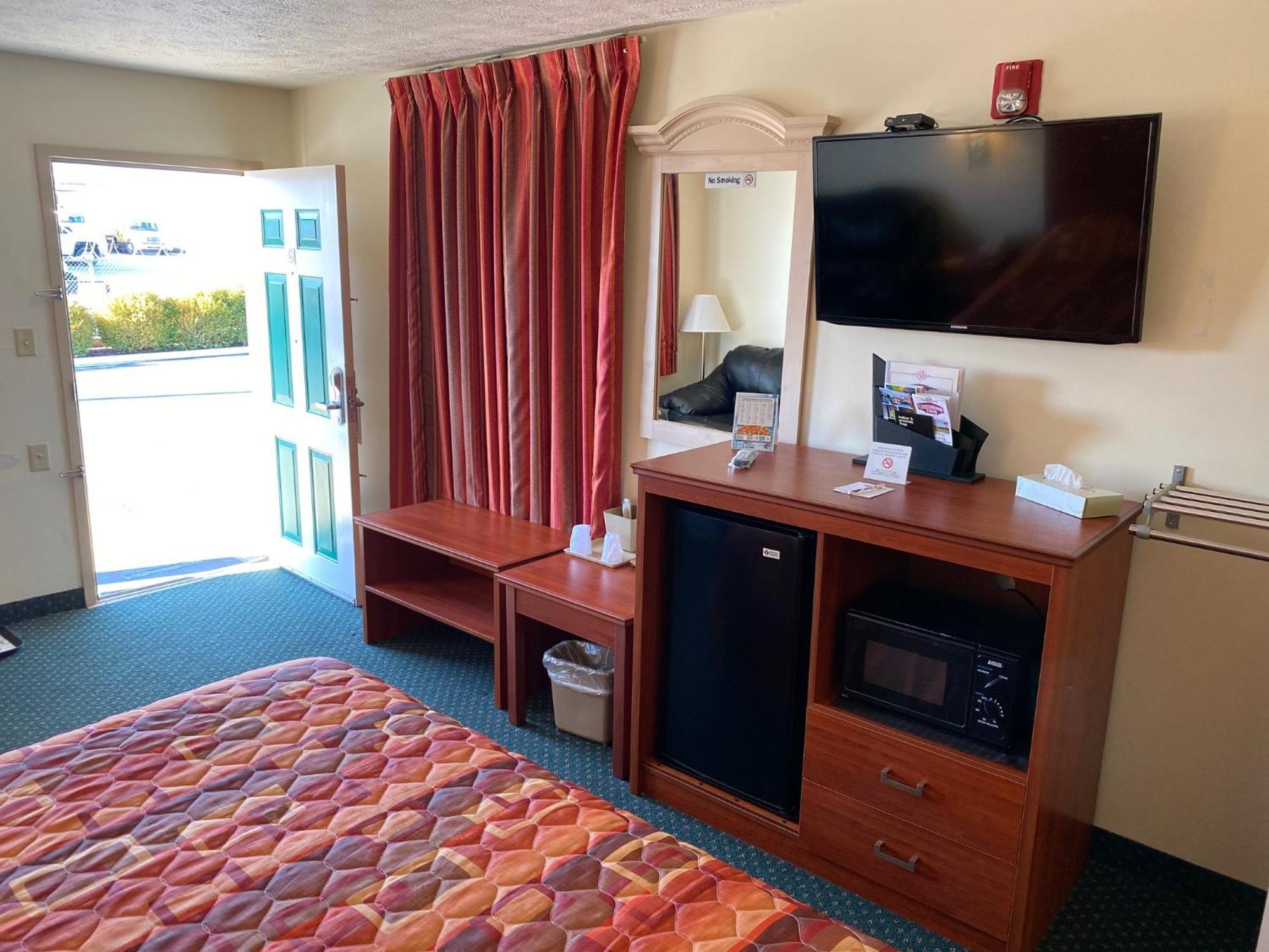 Country Hearth Inn-Union City Oda fotoğraf