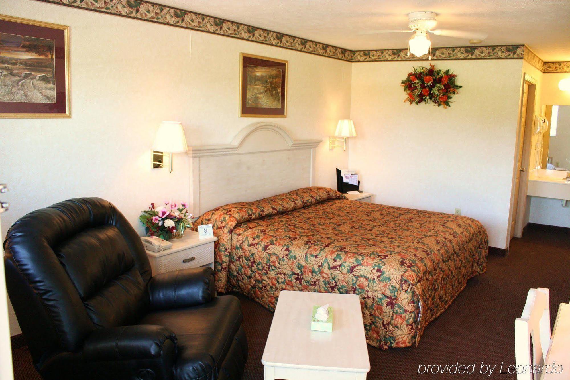 Country Hearth Inn-Union City Oda fotoğraf